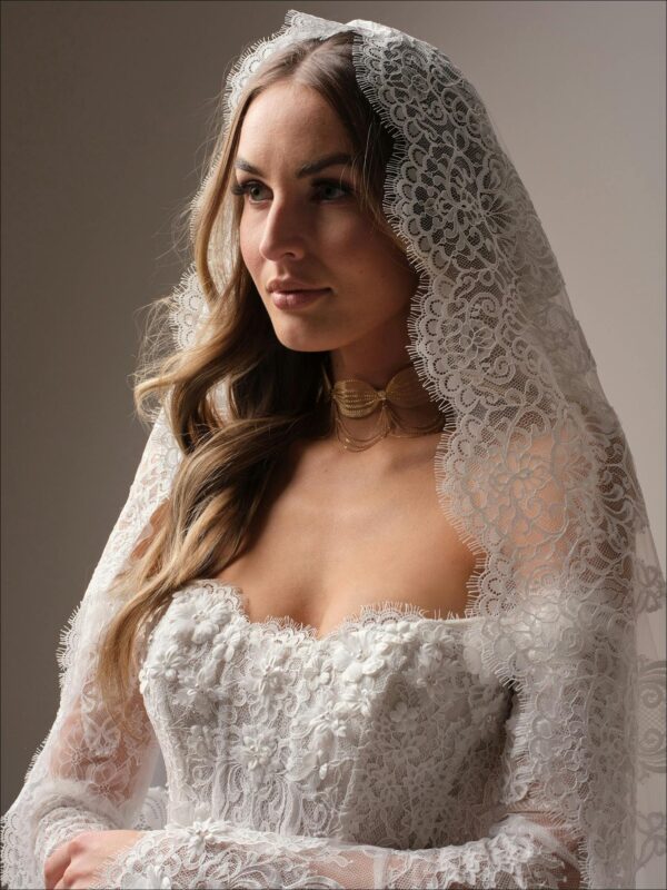 Maggie-Sottero-Takera-Fit-and-Flare-Wedding-Dress-25MB941A01-Alt57-IV052 (1)